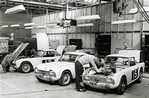 Préparation des voitures (Coventry 1962) - 89.6 ko Préparation des voitures (Coventry 1962) - 89.6 ko